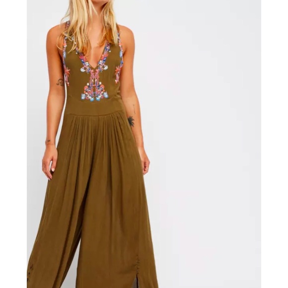FREE PEOPLE AMALFI WIDE LEG JUMPSUIT ROMPER NWOT - Picture 2 of 6